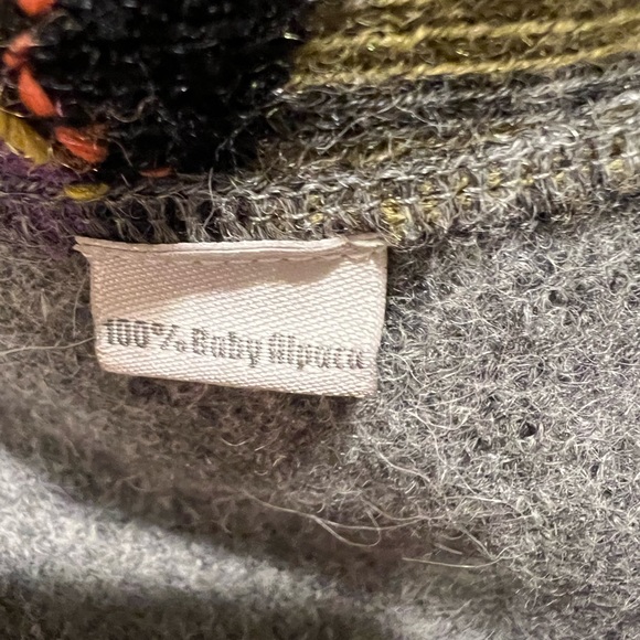 Sol baby alpaca with Aztec pattern grey cardigan - Picture 5 of 5